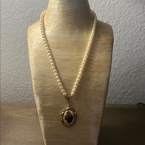Vintage Pearl Necklace with Floral Gold Pendant